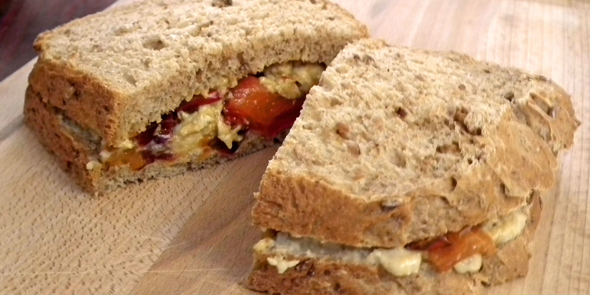 peppers-and-eggs-sandwich