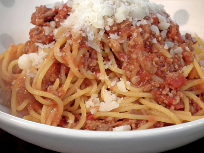 spaghetti-bolognese-food-fanatic Spaghetti bolognese recipe