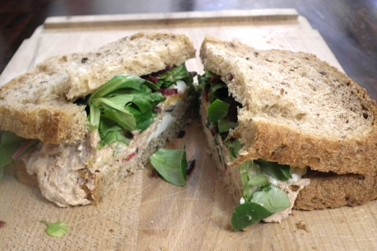 tuna-and-egg-sandwich Tuna and egg sandwich