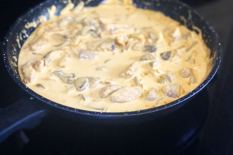 quick-pork-stroganoff